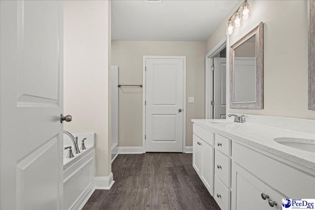 877 Merilou Way, Florence, SC 29506