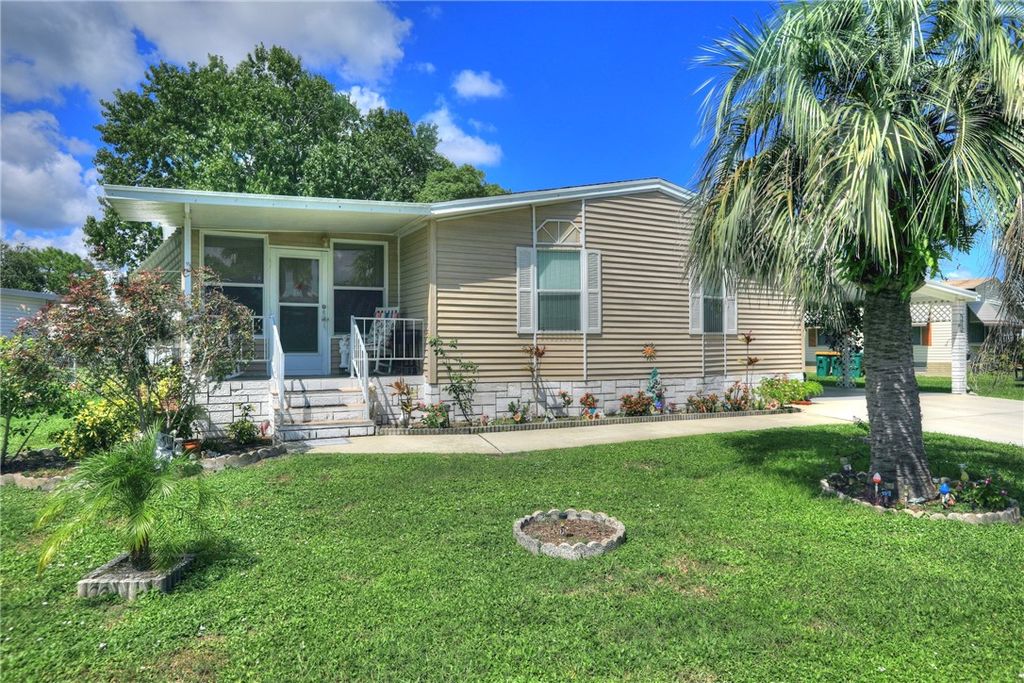 611 Oleander Circle, Barefoot Bay, FL 32976
