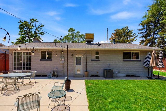 7237 S 2700 E, Cottonwood Heights, UT 84121