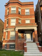 6112 S Vernon Avenue 2, Chicago, IL 60637