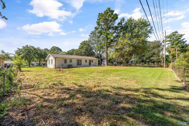 6306 Davies Avenue, Huntsville, AL 35806