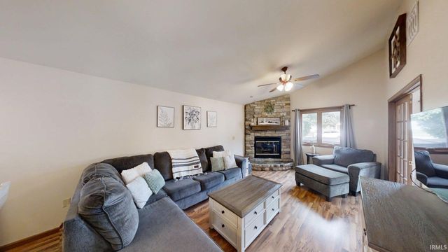 549 Weigand Drive, Columbia City, IN 46725