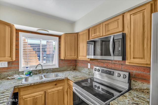 3056 N 32ND Street 354, Phoenix, AZ 85018