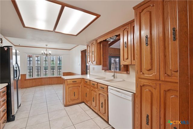 112 Forest Circle, Harker Heights, TX 76548