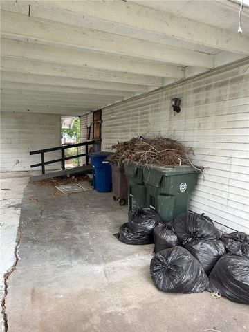 2809 Austin St, Corpus Christi, TX 78404