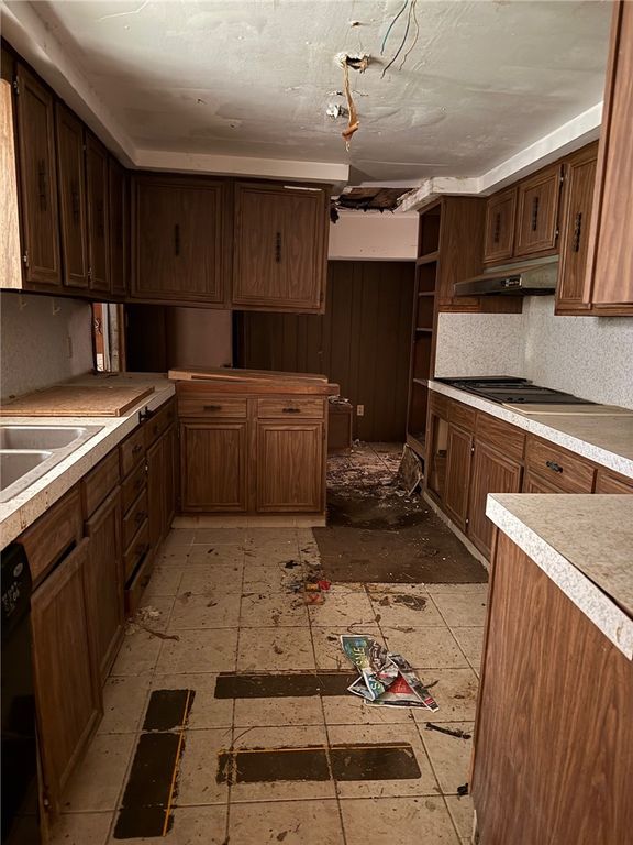 2809 Austin St, Corpus Christi, TX 78404 — photo 4