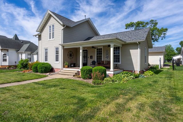 417 N State Street, Geneseo, IL 61254
