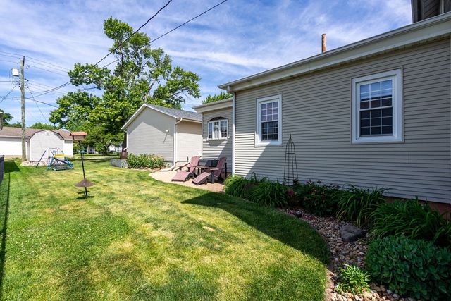 417 N State Street, Geneseo, IL 61254