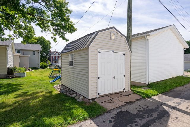 417 N State Street, Geneseo, IL 61254
