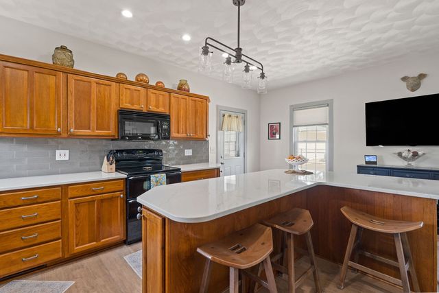 417 N State Street, Geneseo, IL 61254