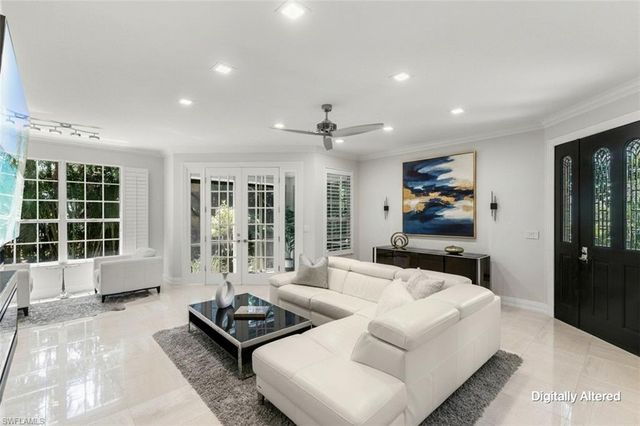 173 Colonade CIR 1401, Naples, FL 34103