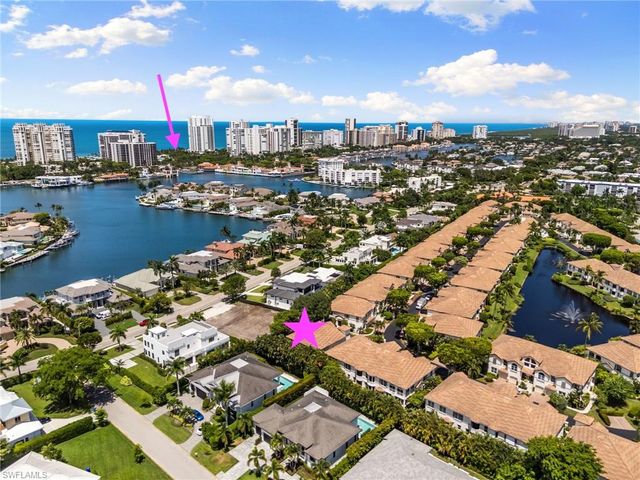173 Colonade CIR 1401, Naples, FL 34103
