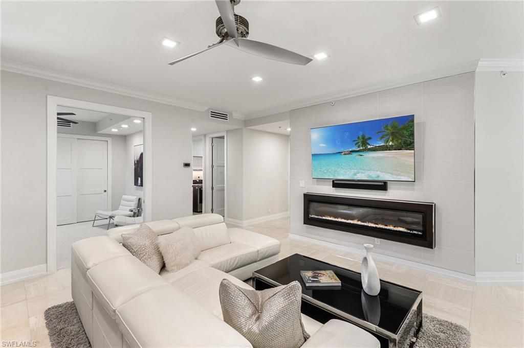 173 Colonade CIR 1401, NAPLES, FL 34103 — photo 2
