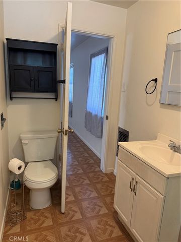 323 Elm, Inglewood, CA 90301