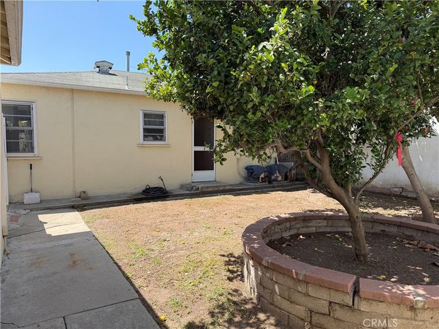 323 Elm, Inglewood, CA 90301