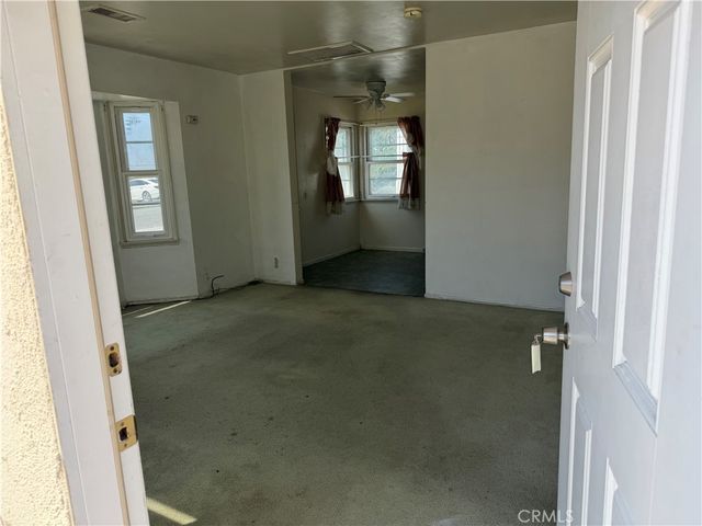 323 Elm, Inglewood, CA 90301
