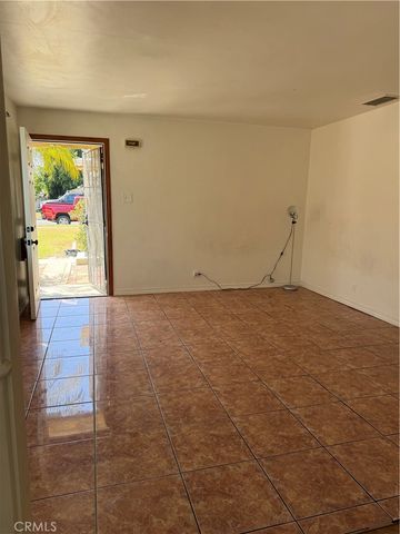 323 Elm, Inglewood, CA 90301