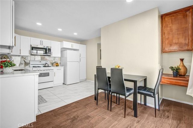37940 42nd Street E 125, Palmdale, CA 93552