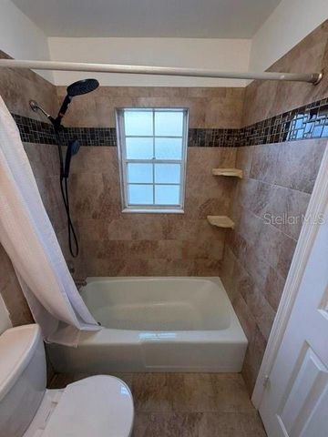 1222 VILLA LANE 136, Apopka, FL 32712