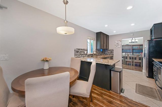 7400 Pimienta Dr, Citrus Heights, CA 95621