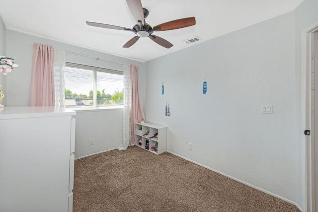 7400 Pimienta Dr, Citrus Heights, CA 95621
