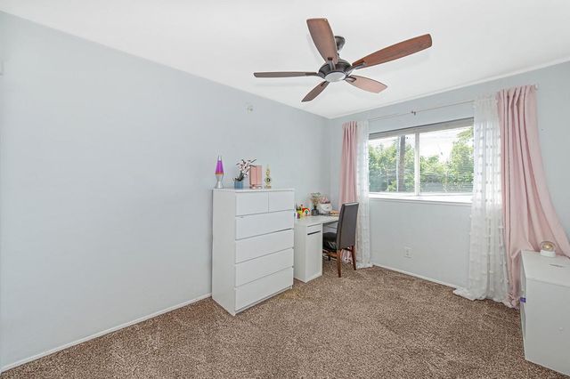 7400 Pimienta Dr, Citrus Heights, CA 95621