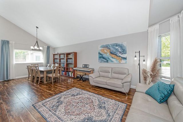 7400 Pimienta Dr, Citrus Heights, CA 95621