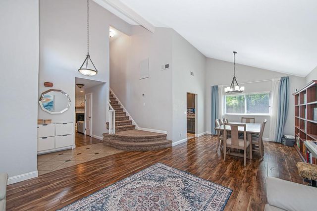 7400 Pimienta Dr, Citrus Heights, CA 95621