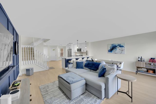9399 Boca River Circle, Boca Raton, FL 33434