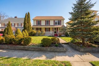 39 Woodland Rd, Bloomfield Twp., NJ 07003
