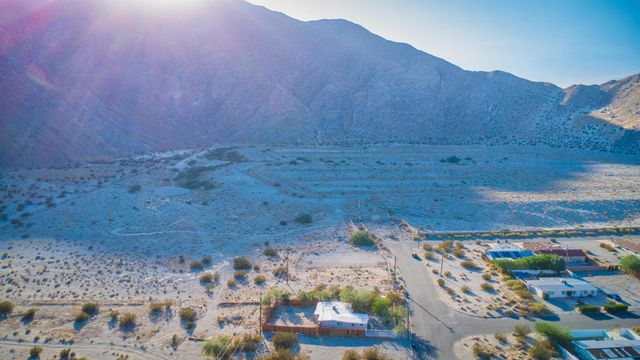 59731 Palm Oasis Avenue, Palm Springs, CA 92262