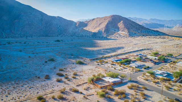 59731 Palm Oasis Avenue, Palm Springs, CA 92262