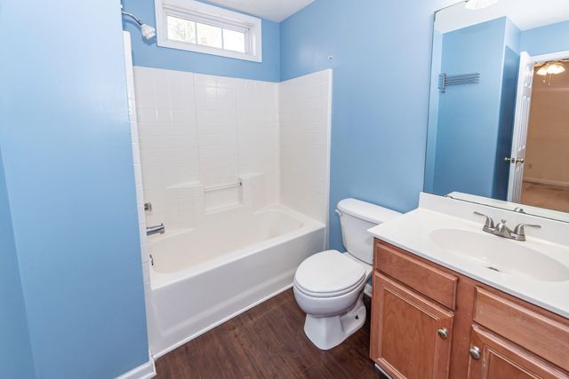 132 Thousand Oaks Circle, Goose Creek, SC 29445