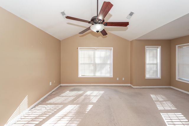 132 Thousand Oaks Circle, Goose Creek, SC 29445