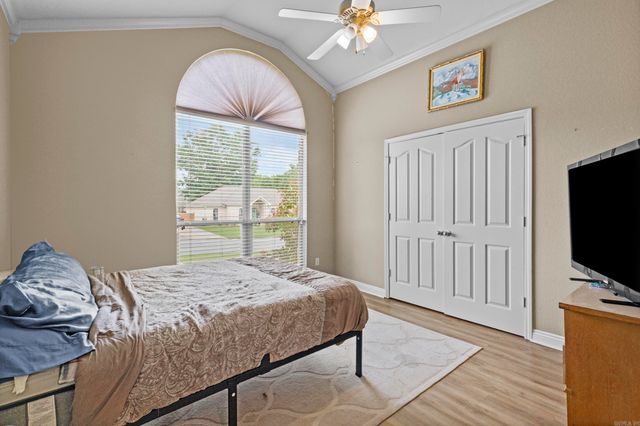 12 Cumberland Cv, Cabot, AR 72023