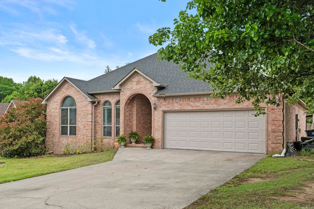 12 Cumberland Cv, Cabot, AR 72023