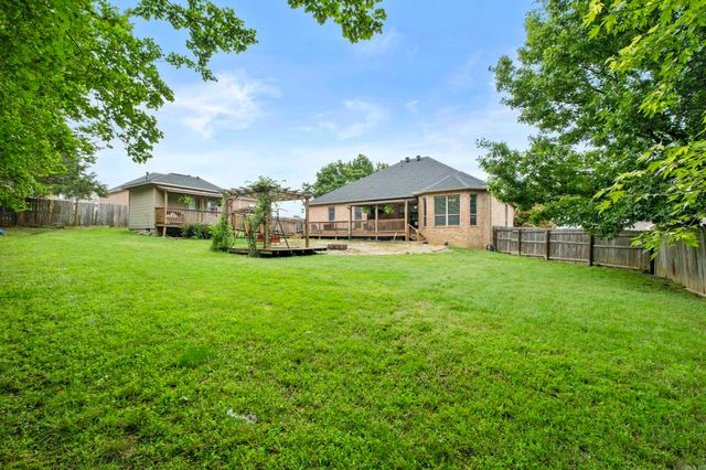 12 Cumberland Cv, Cabot, AR 72023