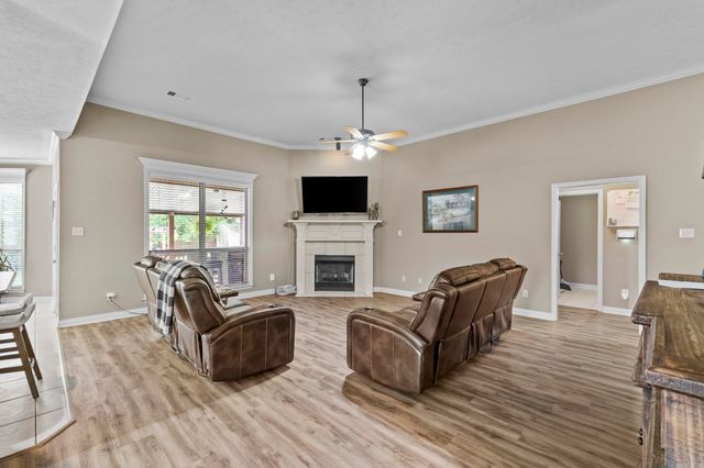 12 Cumberland Cv, Cabot, AR 72023