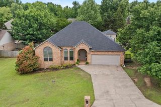 12 Cumberland Cv, Cabot, AR 72023