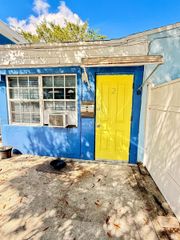 1151 NE 18th Street 2, Fort Lauderdale, FL 33305