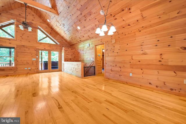 74 BROWNS CHURCH RD, Schuylkill Haven, PA 17972