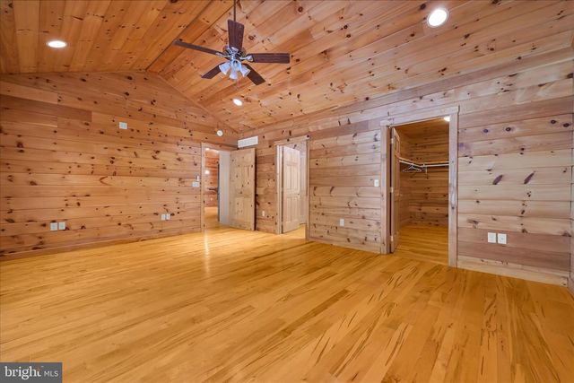 74 BROWNS CHURCH RD, Schuylkill Haven, PA 17972