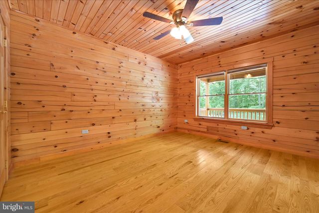 74 BROWNS CHURCH RD, Schuylkill Haven, PA 17972