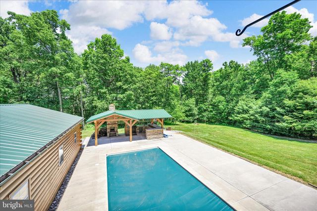 74 BROWNS CHURCH RD, Schuylkill Haven, PA 17972