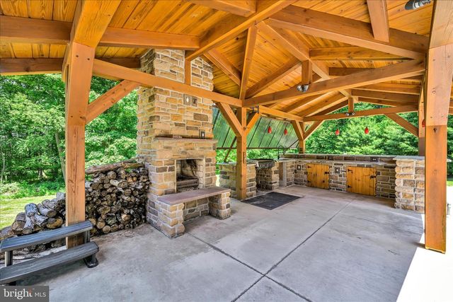 74 BROWNS CHURCH RD, Schuylkill Haven, PA 17972