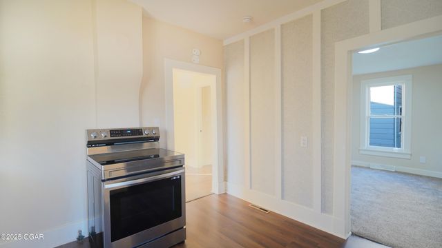 301 N Connor Avenue, Joplin, MO 64801