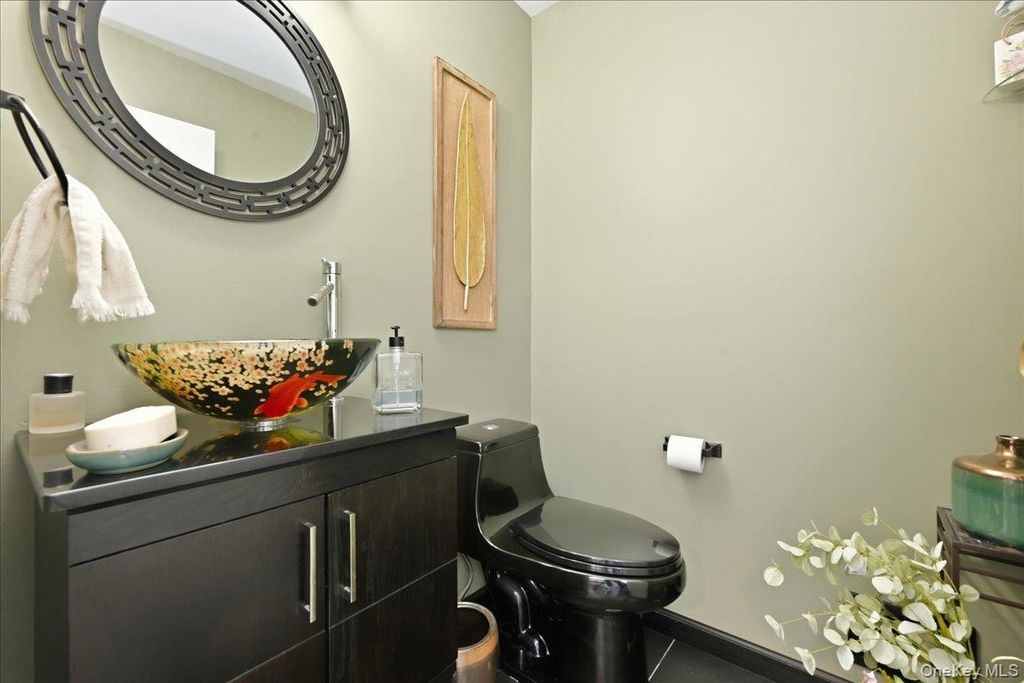 40 Cedar Lane N 40, Glen Head, NY 11545 — photo 5