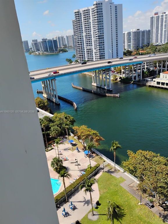 19390 Collins Avenue 1619, Sunny Isles Beach, FL 33160