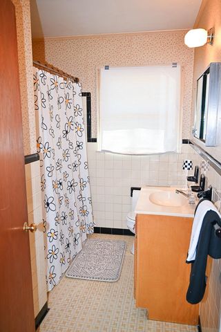 4766 CHICKASAW RD, Memphis, TN 38117