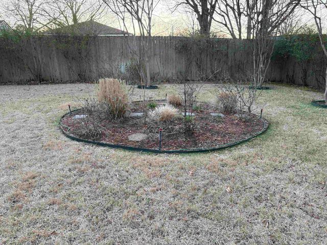 4766 CHICKASAW RD, Memphis, TN 38117